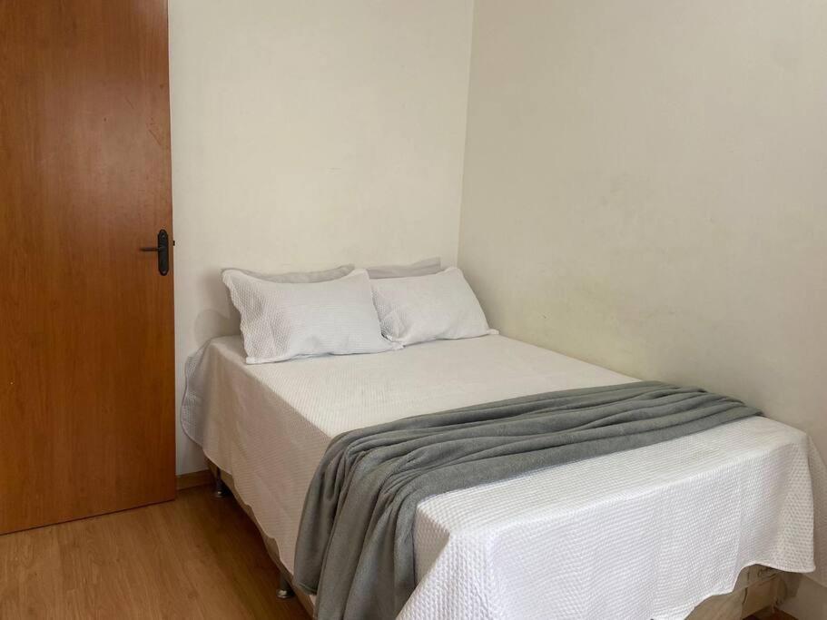 Apartamento Ap Aconchegante Com Piscina E Estacionamento Proximo Ao Centro Feira de Santana Exterior foto